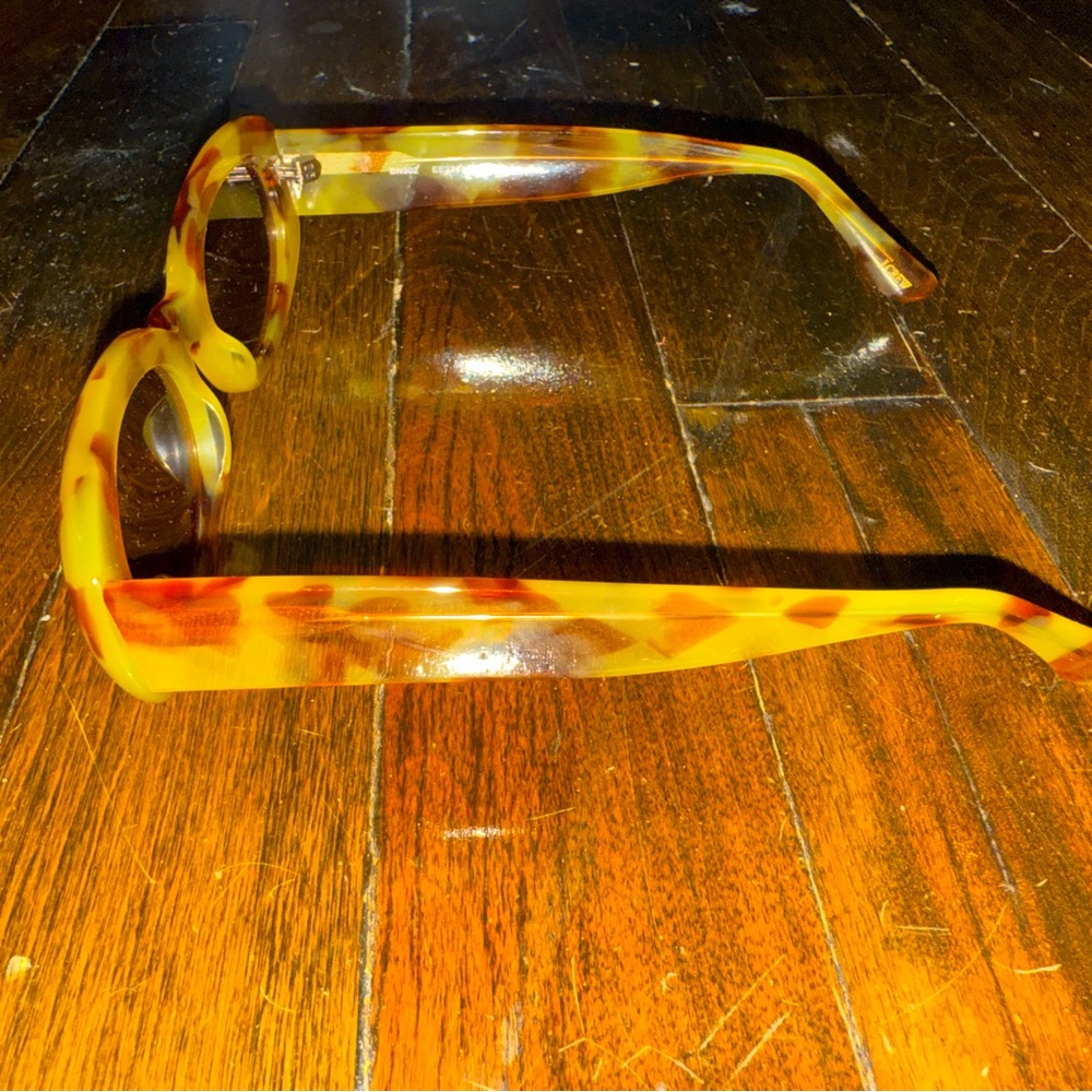 Jcrew Round Cat Eye Tortoise Shell Sunglasses - image 3